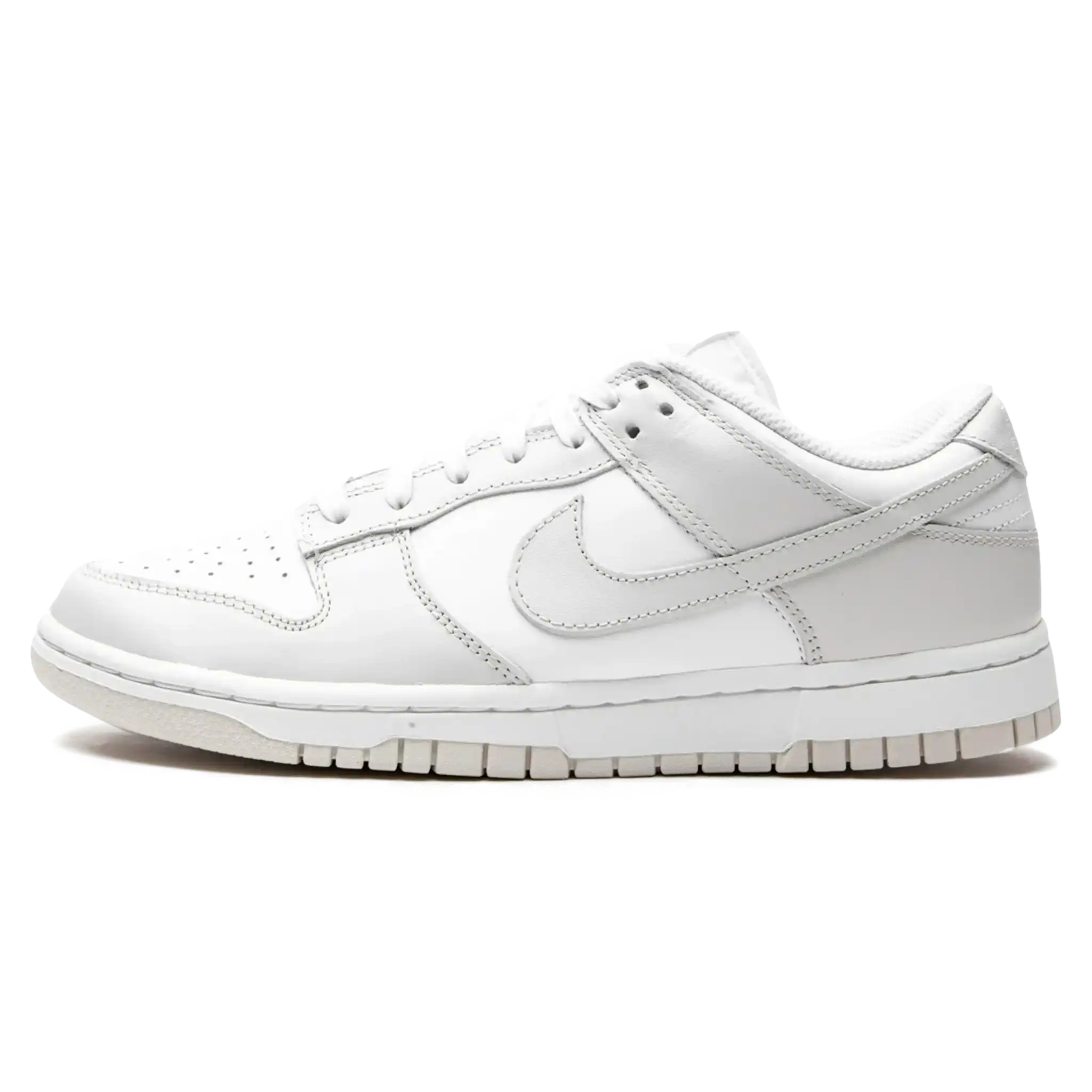 Tênis Nike Dunk Low Feminino "Photon Dust" Cinza