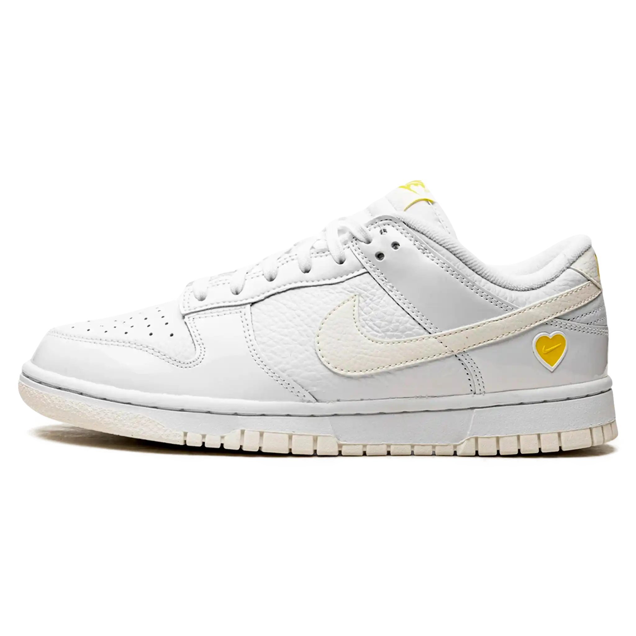 Tênis Nike Dunk Low Feminino "Yellow Heart" Branco