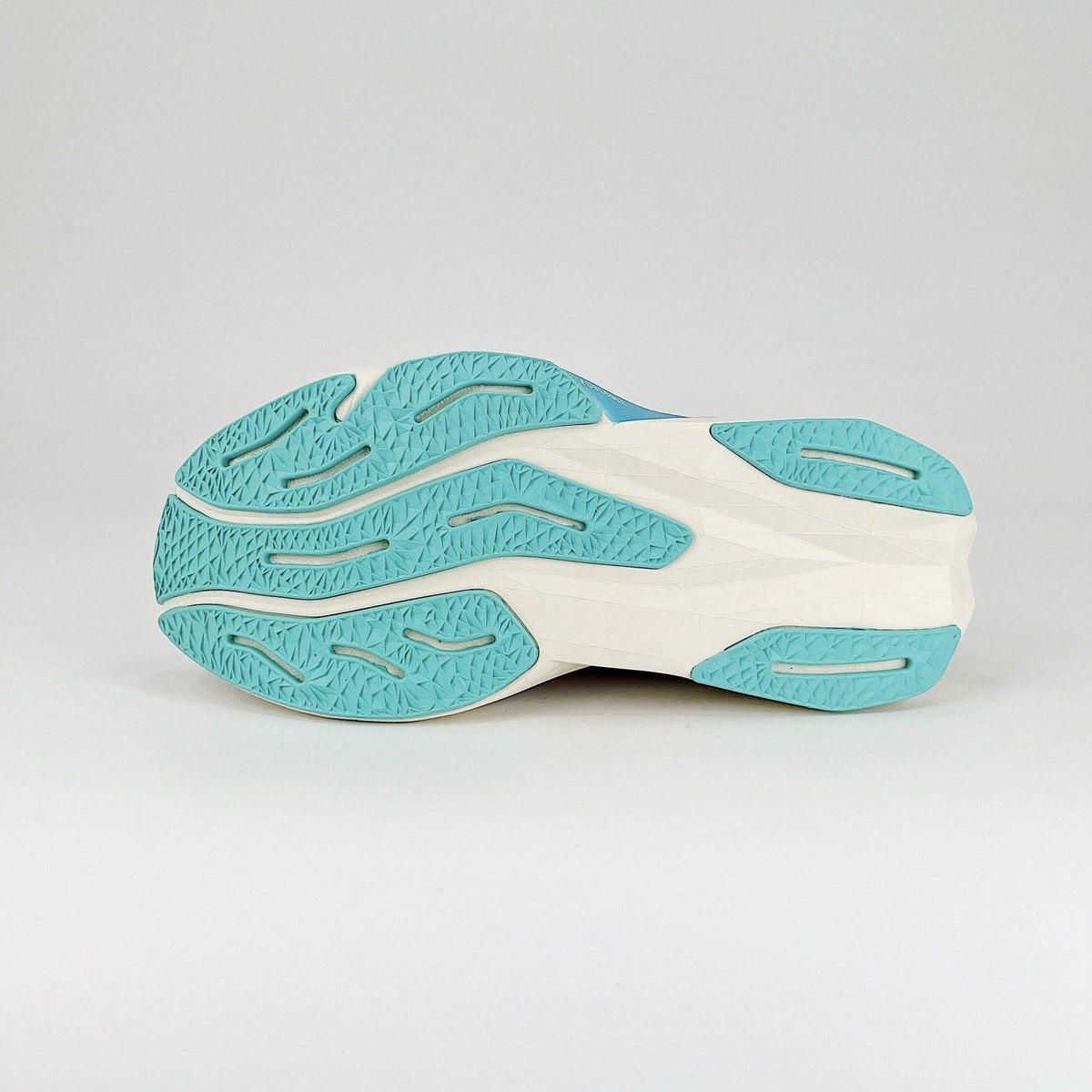 New Balance FuelCell Rebel V4 - Cinza/Azul