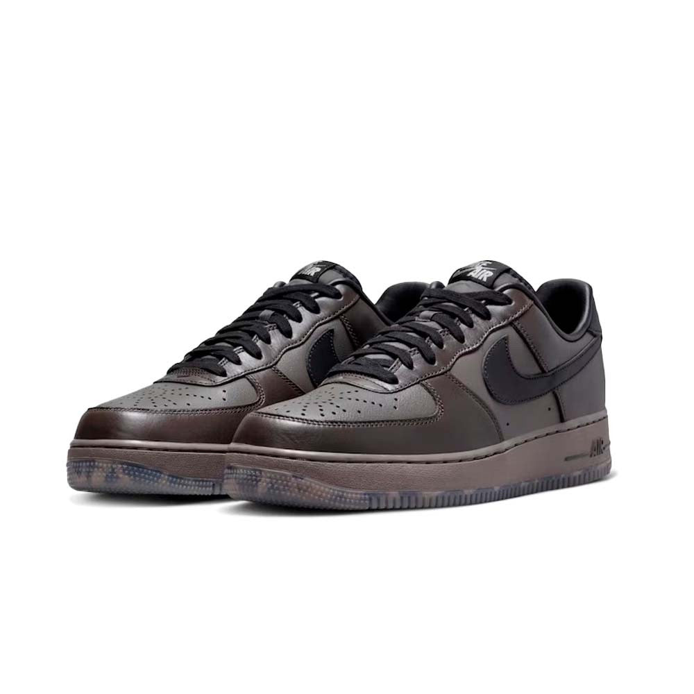 Tênis Nike Air Force 1 Low Paris Marrom